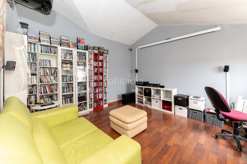 Foto 73455e77-75ae-4717-aaa2-b85eabd587fd. Zweistöckige wohnung in Brenes
