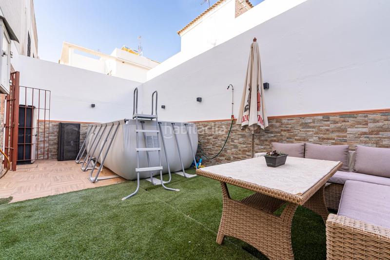 Foto 15a7f86f-a096-4253-a45a-8d85eec76acd. Casa a schiera con parcheggio piscina in Vista Azul - Consolación Dos Hermanas