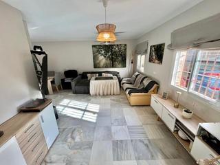 Reihenhaus  Calle calle de la madre teresa 3. Adosado tríplex de 4 dormitorios, 3 baños de 260 m2!!!