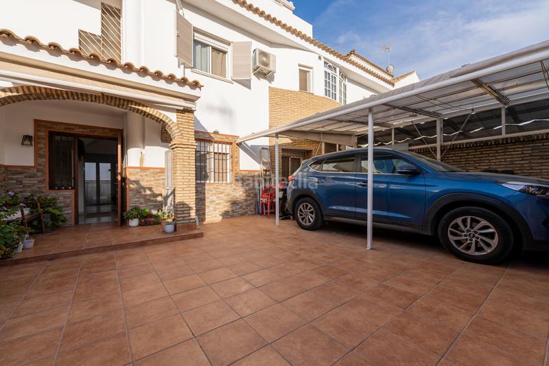 Foto 4c172f53-667b-4403-9ddc-9cfa8e22d4a6. Casa a schiera con parcheggio piscina in Vista Azul - Consolación Dos Hermanas