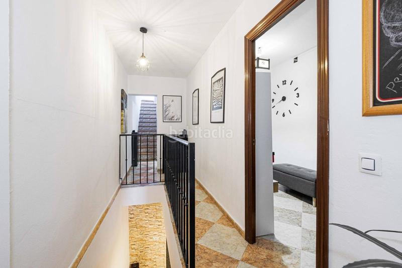 Foto 3bd0350c-6f37-43d7-ac66-d0876c2234de. Casa adossada a El Cerro Sevilla