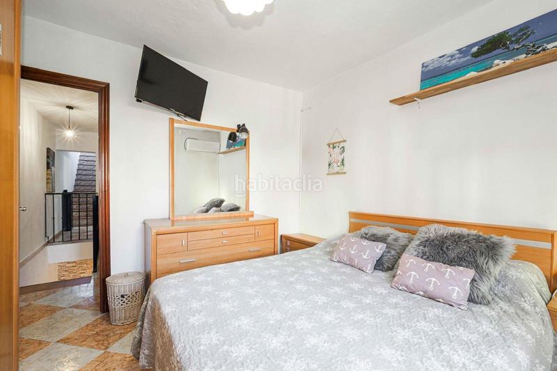 Foto 90a4129e-8328-410c-a78f-b0146879d7f6. Casa adossada a El Cerro Sevilla