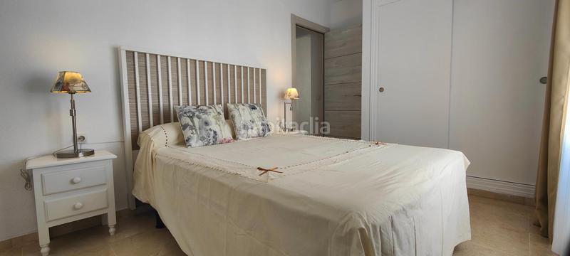 Foto f49a6611-0b81-47de-bb41-8c819e483481. Àtic amb piscina a El Portil