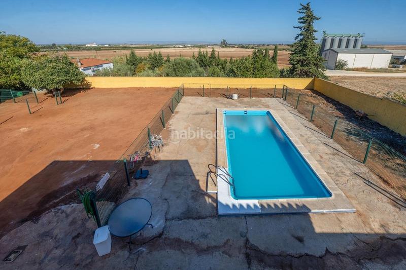 Foto a33a7b51-2990-4d15-9b01-0145fbb3ece7. Chalet mit pool in Carmona