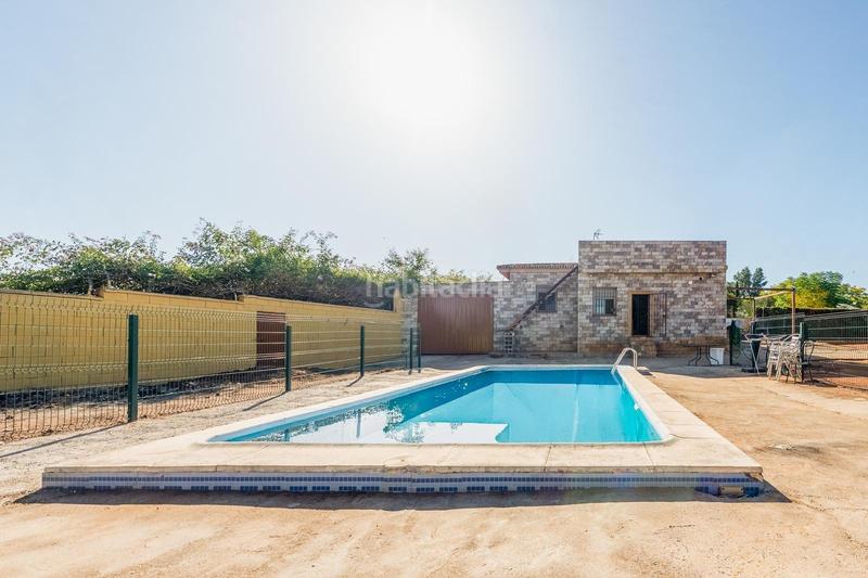 Foto a3b14fba-0836-4277-b6ad-f6c441da14c3. Chalet mit pool in Carmona