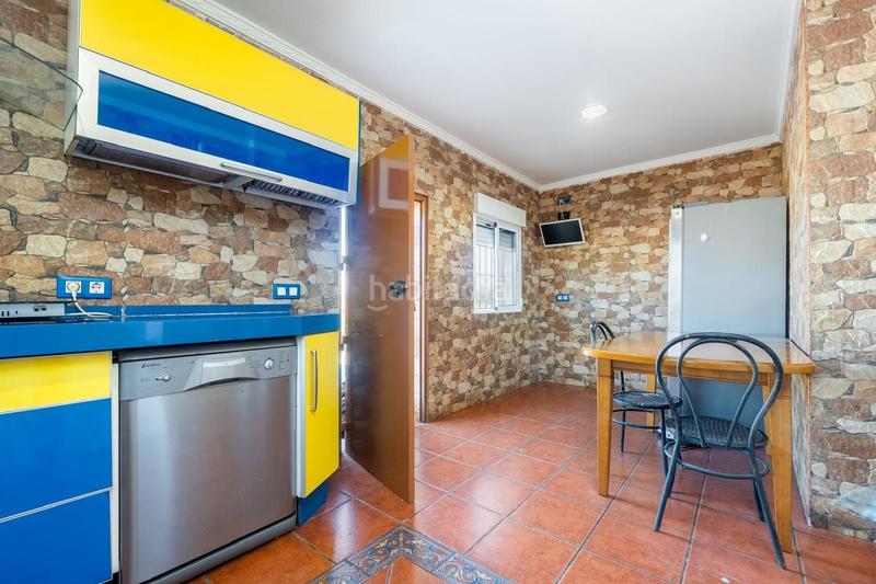 Foto 12fc1e7f-9019-4748-81f9-1d31fd3cbfd7. Chalet avec piscine dans Carmona