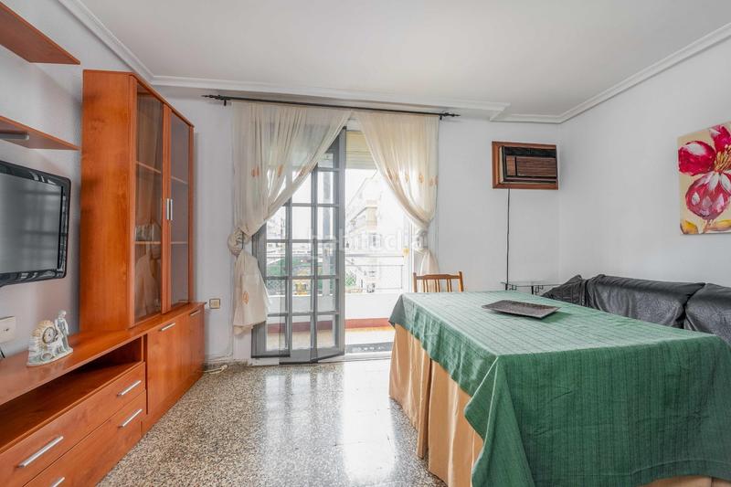 Foto 733d9aea-8468-43e1-9e00-8ca6a3f919da. Appartement dans Parque Alcosa Sevilla