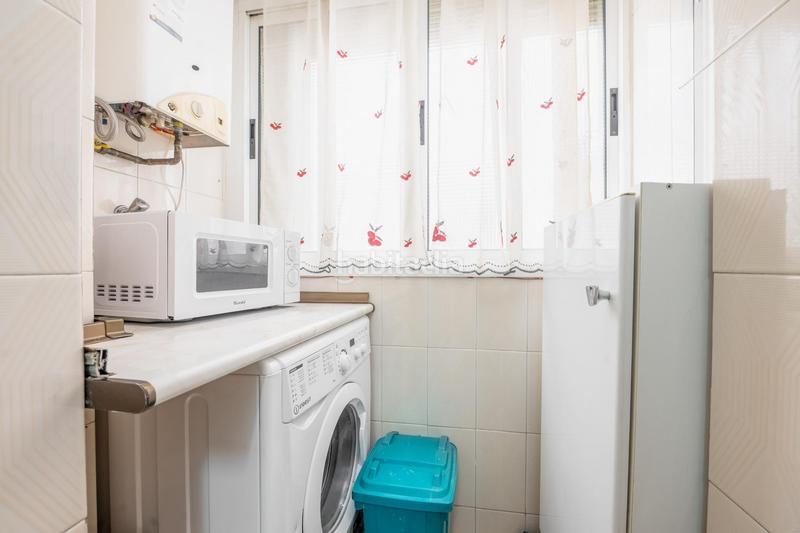 Foto 79c56bab-fc8a-451f-bc27-7c07caed1327. Appartement dans Parque Alcosa Sevilla