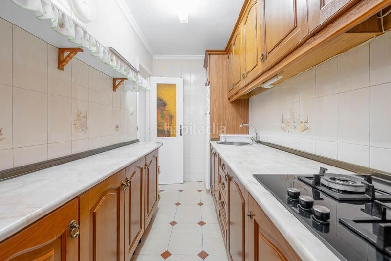 Foto e8992793-58bc-46dc-ba82-b11efbfcd57e. Appartement dans Parque Alcosa Sevilla