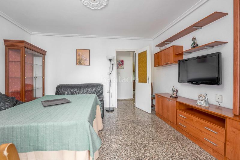 Foto ac9466f4-3093-475b-9dbe-0fe981850a2f. Flat in Parque Alcosa Sevilla