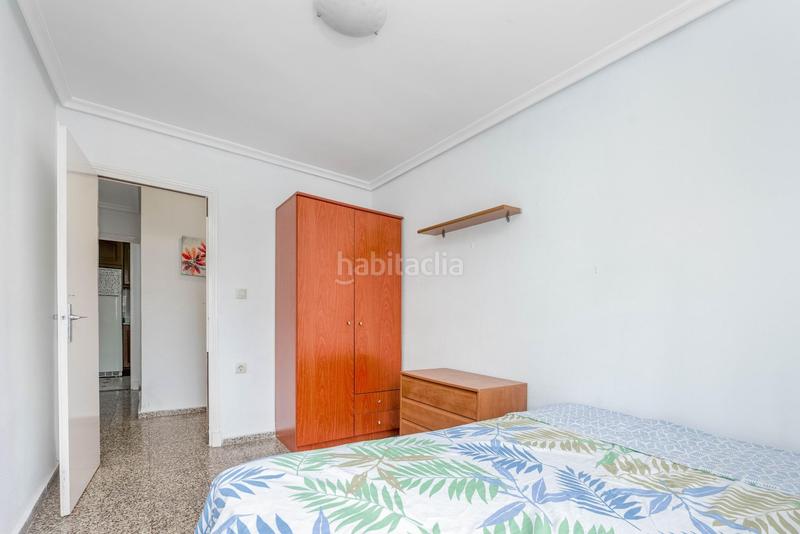 Foto be2a8454-1fb4-4ede-9235-ffc87ebe67dc. Flat in Parque Alcosa Sevilla