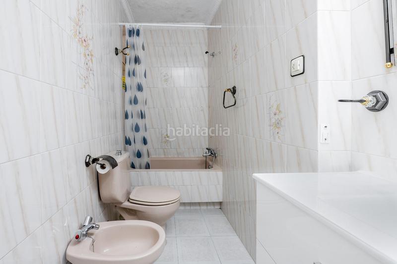 Foto 61711816-c8fd-4472-9d55-eef9ede6d22a. Piso en Parque Alcosa Sevilla