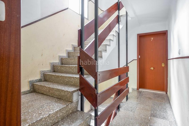 Foto d9ebc45f-bd27-4a06-97d7-706617be6606. Piso en Parque Alcosa Sevilla