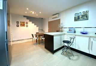 Haus  Calle almirante bonifaz - coca. Casa adosada en coca de la piñera