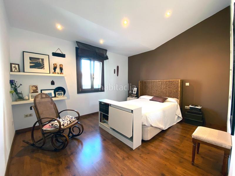 Foto ed846086-ee11-48b8-b583-18a493bea666. Casa a Camas