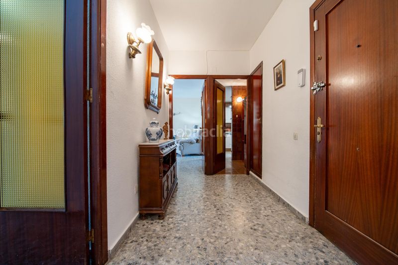 Foto 3e561d69-f617-48af-9457-b9061fbb259d. Pis amb aparcament a Barrio del Nervión Sevilla