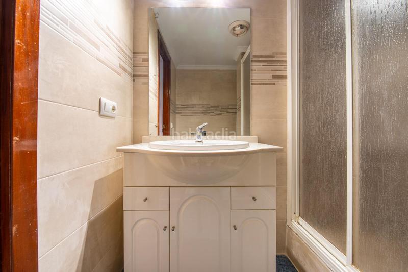 Foto bd95914f-ab0c-4d44-9b8e-5acd3e213e14. Piso  avd. cruz del campo en Barrio del Nervión Sevilla