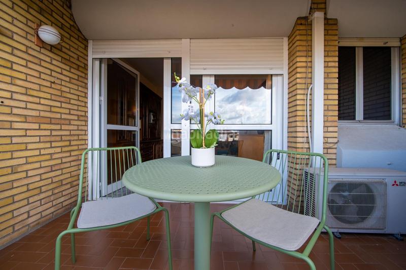 Foto cedbb79b-bbfa-4e7c-9481-2fd6143b9603. Piso  avd. cruz del campo en Barrio del Nervión Sevilla