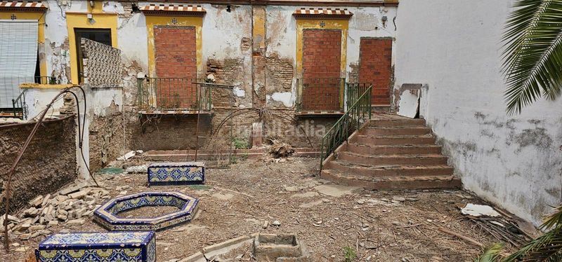 Foto a82158b2-8c6b-4e4b-bc64-e54821938af9. Casa adossada amb aparcament a Algaba (La)