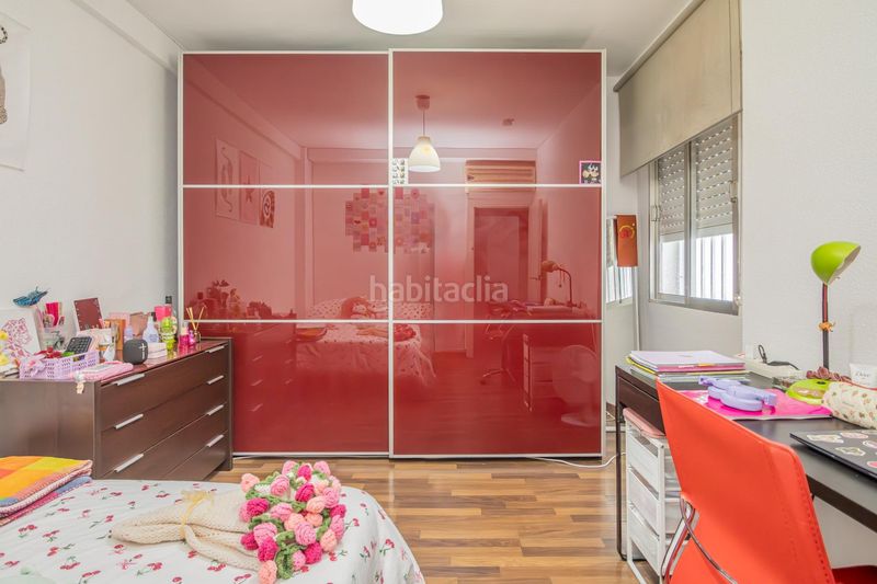 Foto b12db1e1-2c98-412c-a560-7ba30e251274. Pis a Cruz Roja Sevilla
