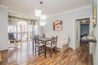 Flat  Calle cisneo alto. Piso en avenida de la salle