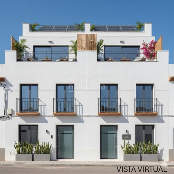 Foto 32c60308-1e92-40c9-9127-f0bea6d95033. Semi detached house with parking in Algaba (La)