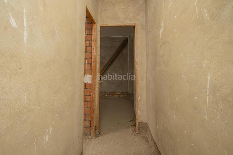 Foto 485abcde-a978-4daf-a753-4225affc99ed. Maison jumelée avec parking dans Palmete Sevilla