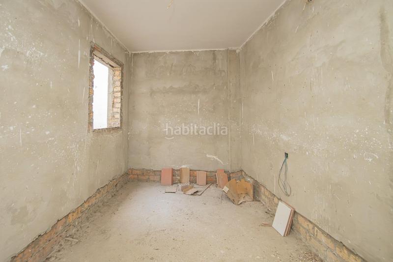 Foto 6cef61ac-d943-4ca7-a523-13180ec56db6. Maison jumelée avec parking dans Palmete Sevilla