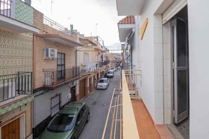 Foto 6fc02115-07fe-4391-a8a1-82bc7f941d16. Maison jumelée avec parking dans Palmete Sevilla