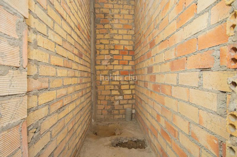 Foto 73c42e0a-ca8d-4533-9b63-caa559241a83. Maison jumelée avec parking dans Palmete Sevilla