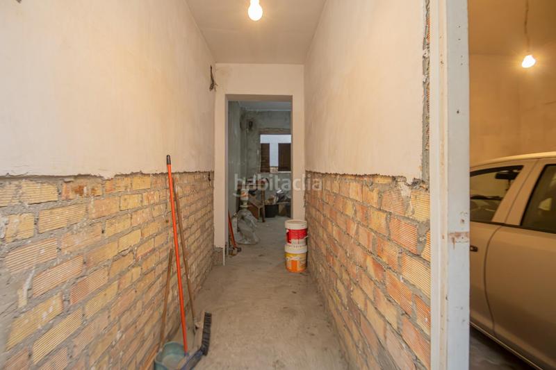 Foto 874be021-1943-46f7-8ec8-f62752d5487e. Maison jumelée avec parking dans Palmete Sevilla