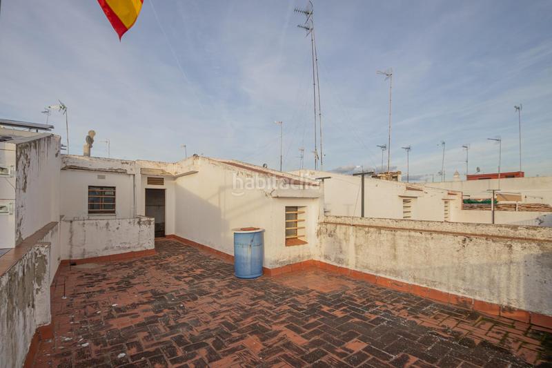 Foto 8b87e7d1-3415-425d-bb07-3186c7788d68. Maison jumelée avec parking dans Palmete Sevilla