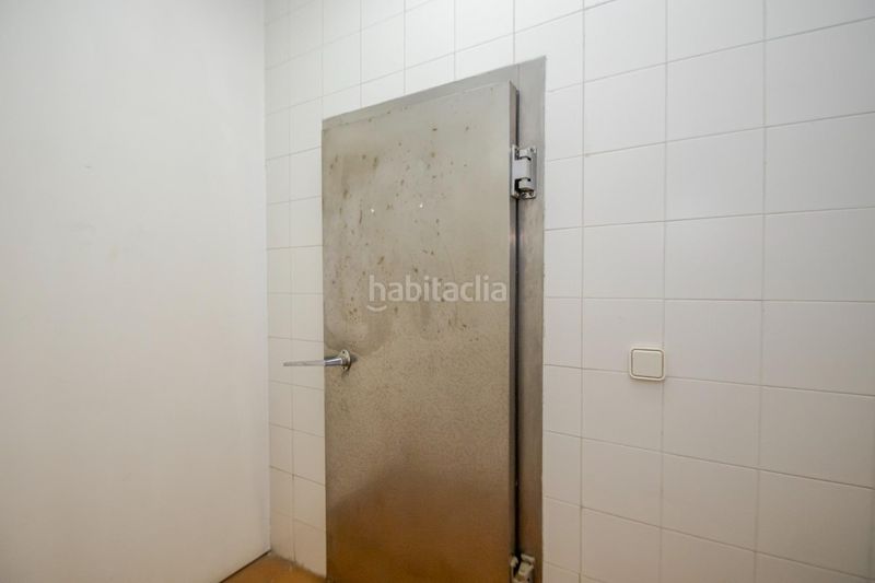 Foto c514812f-ff4b-4ec5-b25b-b1ae8f1a7dd0. Edificio  multifuncion en Lepanto Mairena del Aljarafe