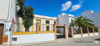 Casa adossada a Avenida AVDA DE LA CONCEPCION
