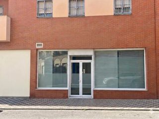 Miete Geschäftsraum  Avenida cristobal colon. Oportunidad local en alquiler única en zona comercial de alto tr
