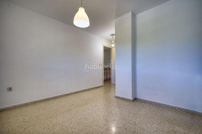 Foto 1020c66a-0b06-4c6b-b6bc-895bc8dd5195. Dúplex amb aparcament a Pino Montano - Consolación Sevilla