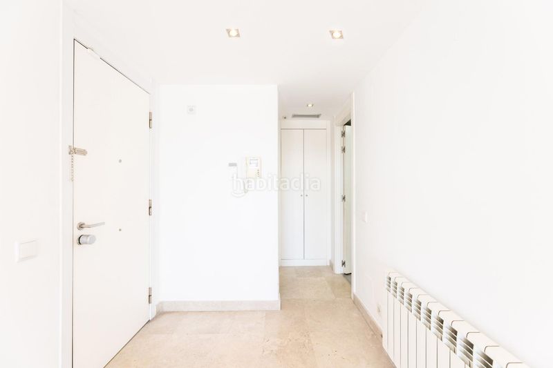 Foto 35963eca-97a2-4e13-a9bf-70d01d573ad6. Àtic amb aparcament piscina a Sanchinarro Madrid