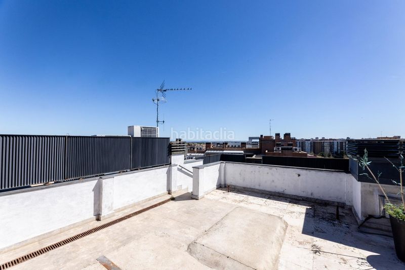 Foto 524a7e07-2d62-40d9-8c07-6055b105ae15. Àtic amb aparcament piscina a Sanchinarro Madrid
