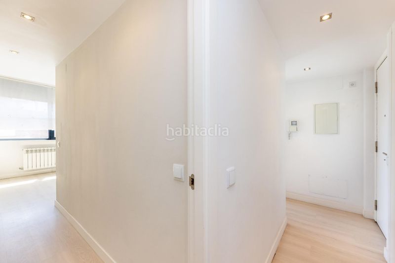 Foto 69e2a0d3-85e0-453d-b865-5c5c53cfc831. Àtic amb aparcament piscina a Sanchinarro Madrid