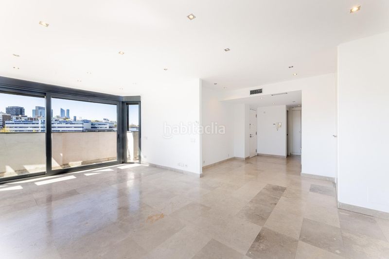 Foto 9e963e2c-6749-4536-b0fd-4243c2fe1b76. Àtic amb aparcament piscina a Sanchinarro Madrid