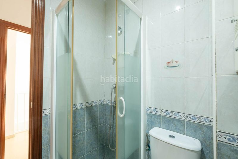 Foto 5fa69f1c-b3fe-46bd-b8f2-6869493d3f63. Dúplex amb aparcament piscina a colores - entreparques Sevilla