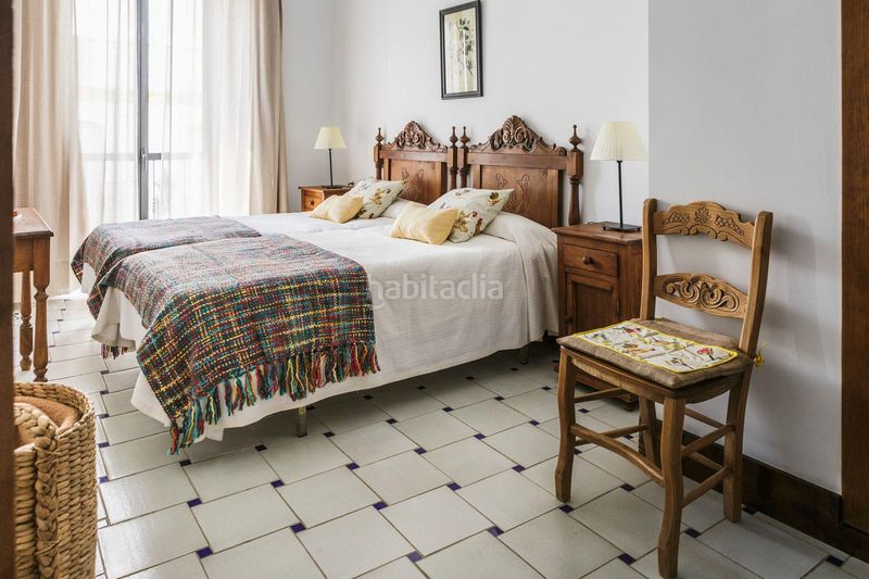 Foto 732e77a6-2cd4-43f1-be74-71188557efd8. Edifici a Pedroso (El)
