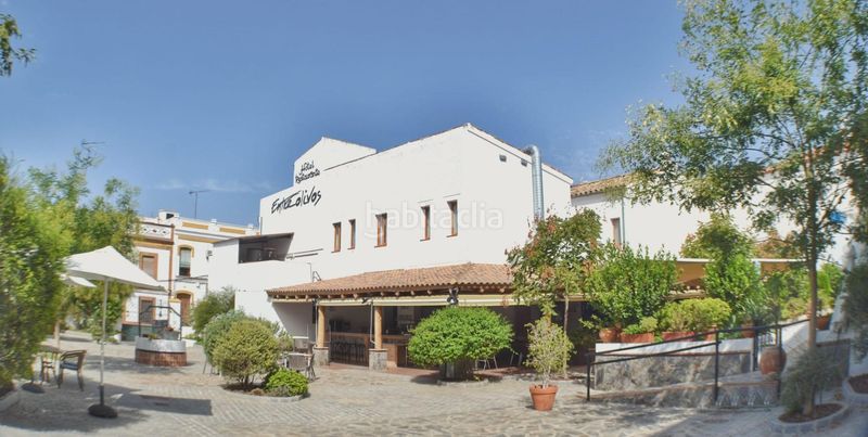 Foto 9883ea4d-de56-45c4-9200-35d948f2718e. Edifici a Pedroso (El)