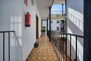 Appartement  Pozo. Exclusivo piso con encanto y garaje en san gil  casco antiguo