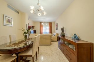 Appartement  Sorolla. Gran piso en alcalá de guadaira con garaje y trastero