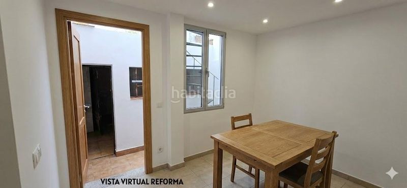 Foto bb5bf9fc-9da8-453a-9661-23246e69b0d8. Casa adossada amb aparcament a Algaba (La)