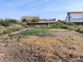 Terreny residencial  Calle don pedro donaire. Buscas paz sin renunciar a nada? tu refugio a 45 min de sevilla