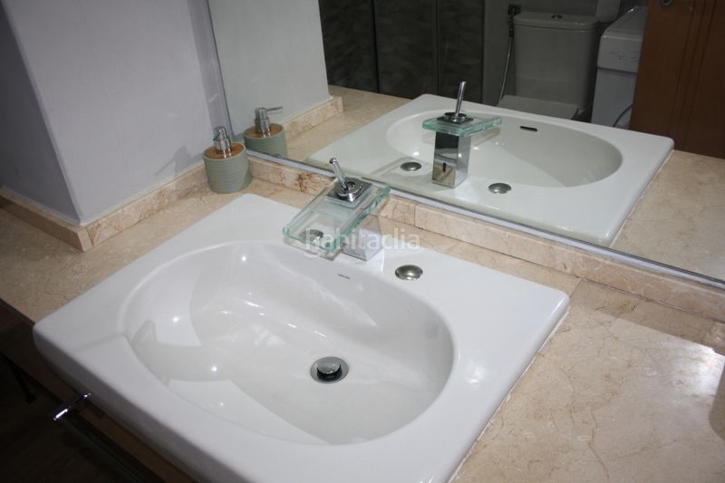 Foto 25822f30-ba4f-4efa-ab97-6d74a4196e67. Estudi amb aparcament piscina a Golf - Torre Almenara Almonte