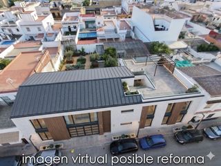 House  Calle zorzale�a. Casa de planta baja con nave garaje y gran huerto