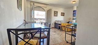 Etagenwohnung  Avenida de medina azahara. Espectacular vivienda de 4 dormitorios, con plaza de garaje en e